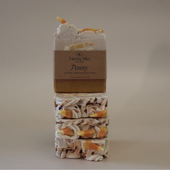 "Penny" Candy Corn Artisan Soap Bar - Picture 1 of 7